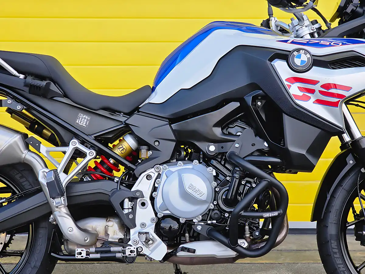 Used 2023 BMW F 750 Gs Te Multi-Coloured - Interior and Exterior details 9