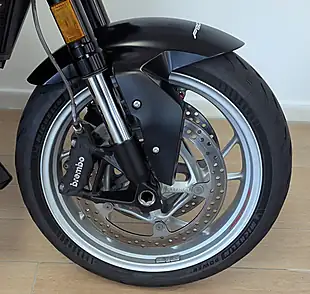 Used 2023 BMW F 900 R Se Black - Interior and Exterior details 18