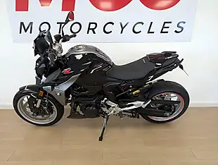 Used 2023 BMW F 900 R Se Black - Interior and Exterior details 4
