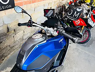 Used 2023 BMW F 900 Xr Sports Tourer Blue - Interior and Exterior details 8