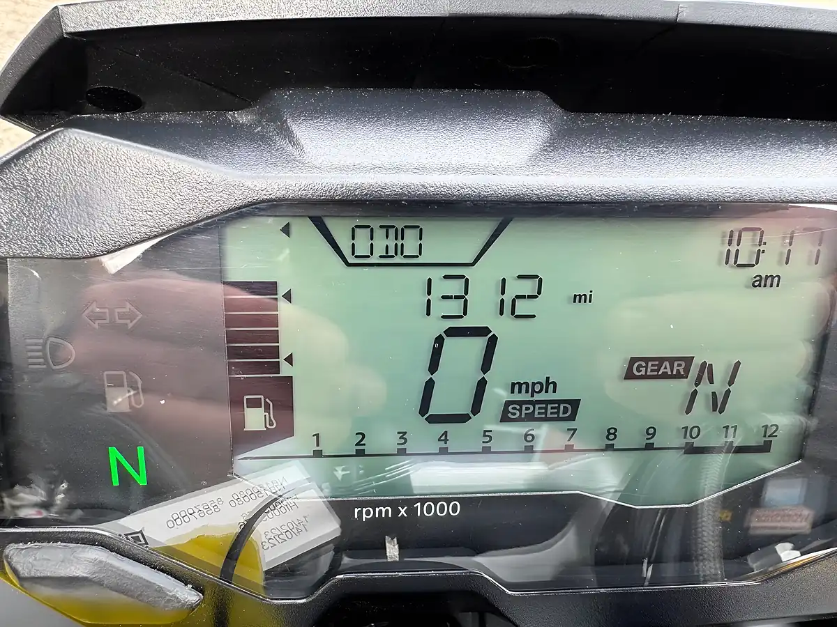 Used 2023 BMW G 310 R 310 White - Interior and Exterior details 10