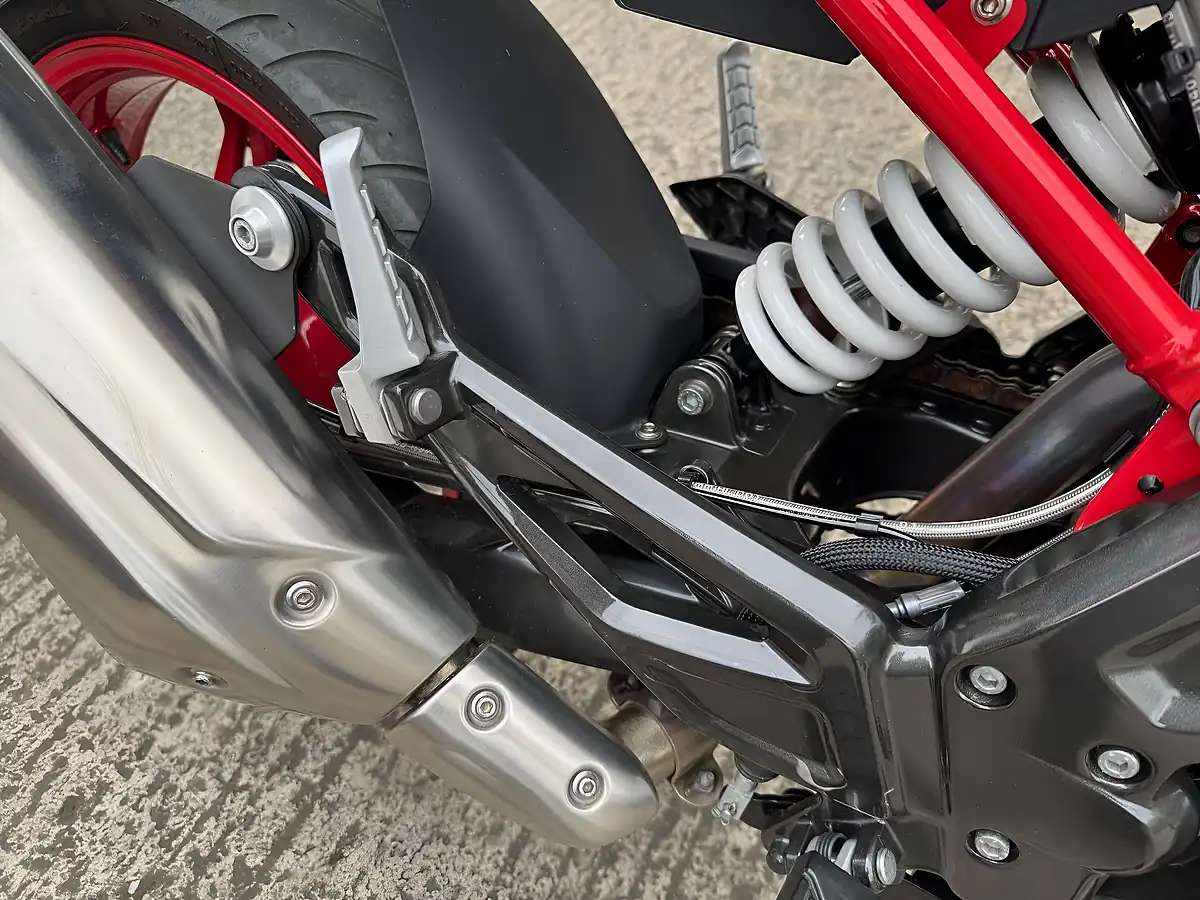 Used 2023 BMW G 310 R 310 White - Interior and Exterior details 7
