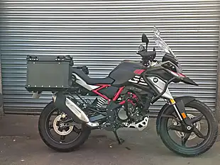 Used 2023 BMW G Series GS310R Bronze - Interior and Exterior details 10