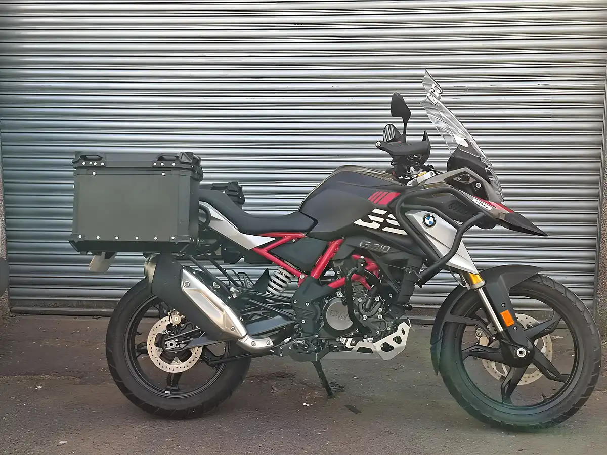 Used 2023 BMW G Series GS310R Bronze - Interior and Exterior details 10
