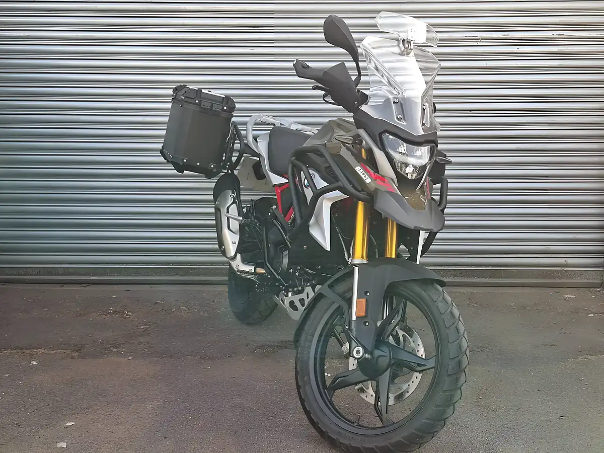 Used 2023 BMW G Series GS310R Bronze - Interior and Exterior details 2