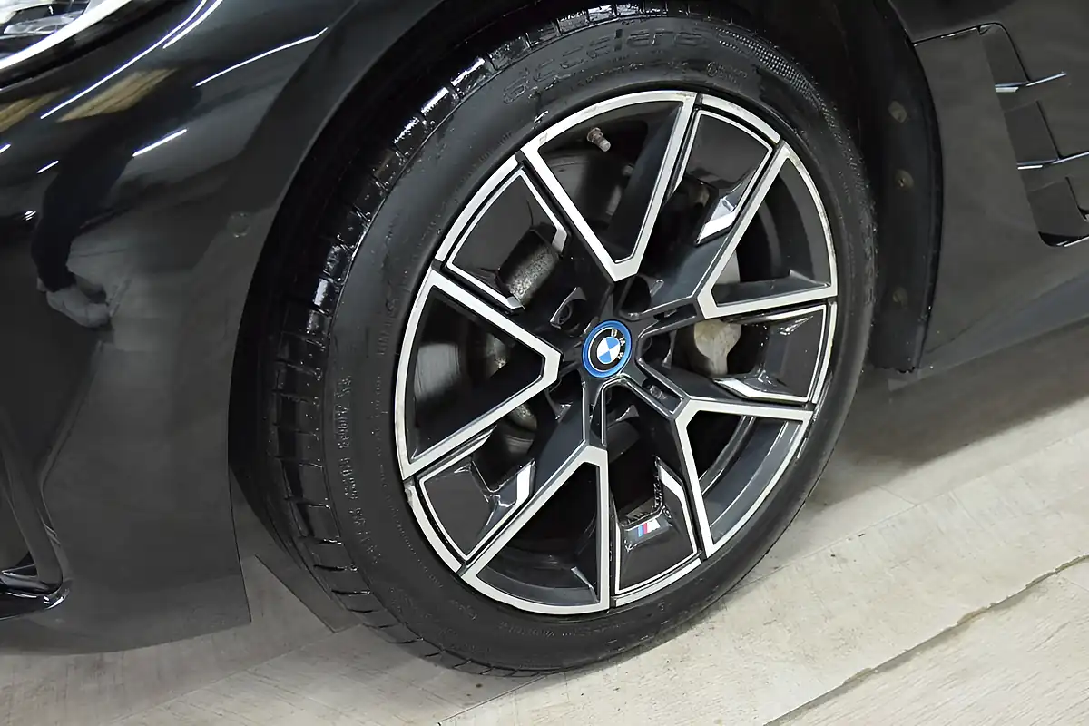 Used 2023 BMW I4 M Sport Black - Interior and Exterior details 9