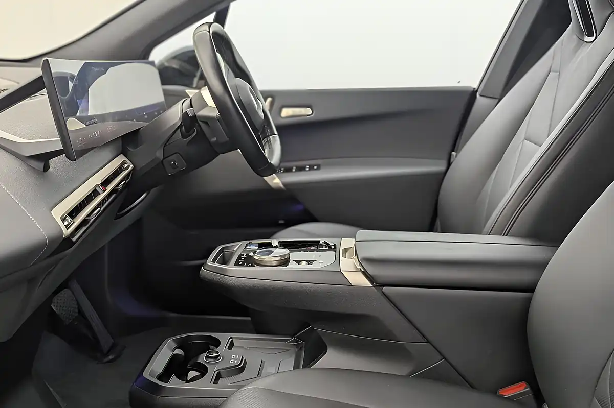 Used 2023 BMW Ix M Sport Black - Interior and Exterior details 11