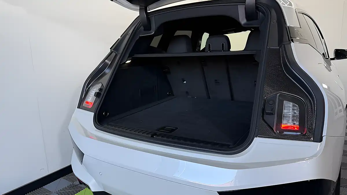 Used 2023 BMW Ix M Sport White - Interior and Exterior details 20