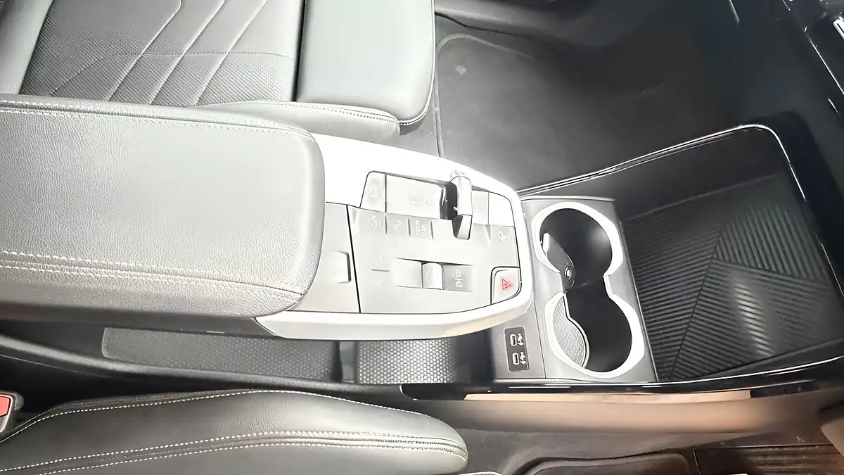 Used 2023 BMW iX1 Xline Black - Interior and Exterior details 16