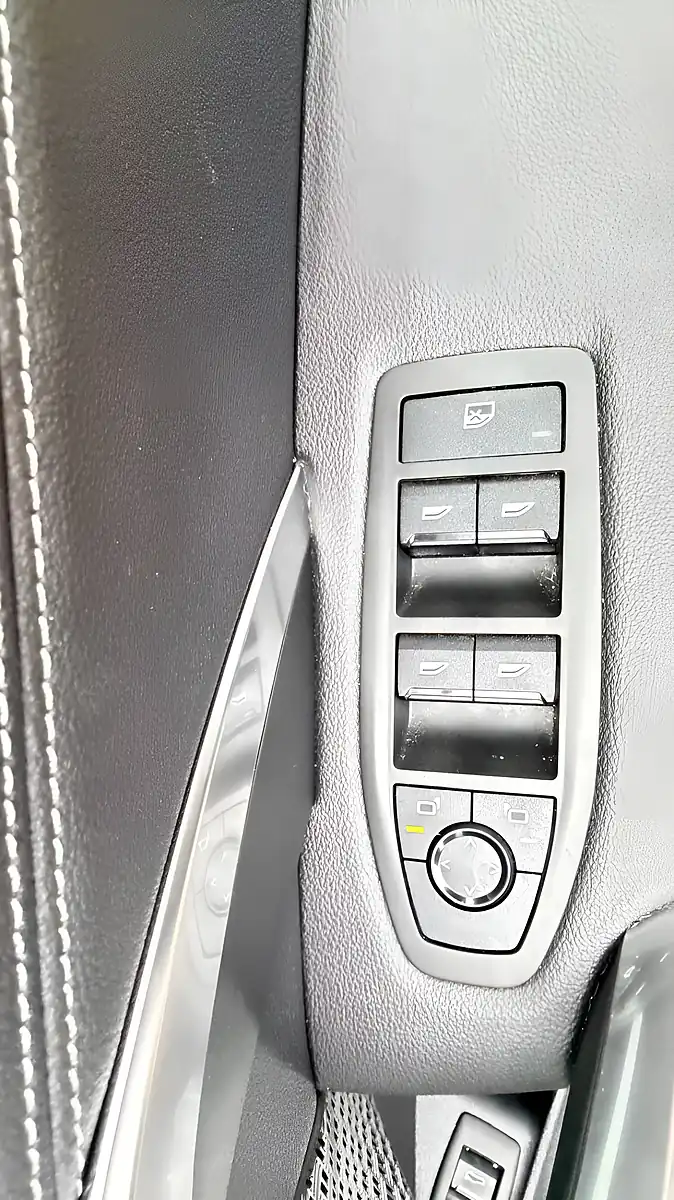 Used 2023 BMW iX1 Xline Black - Interior and Exterior details 7