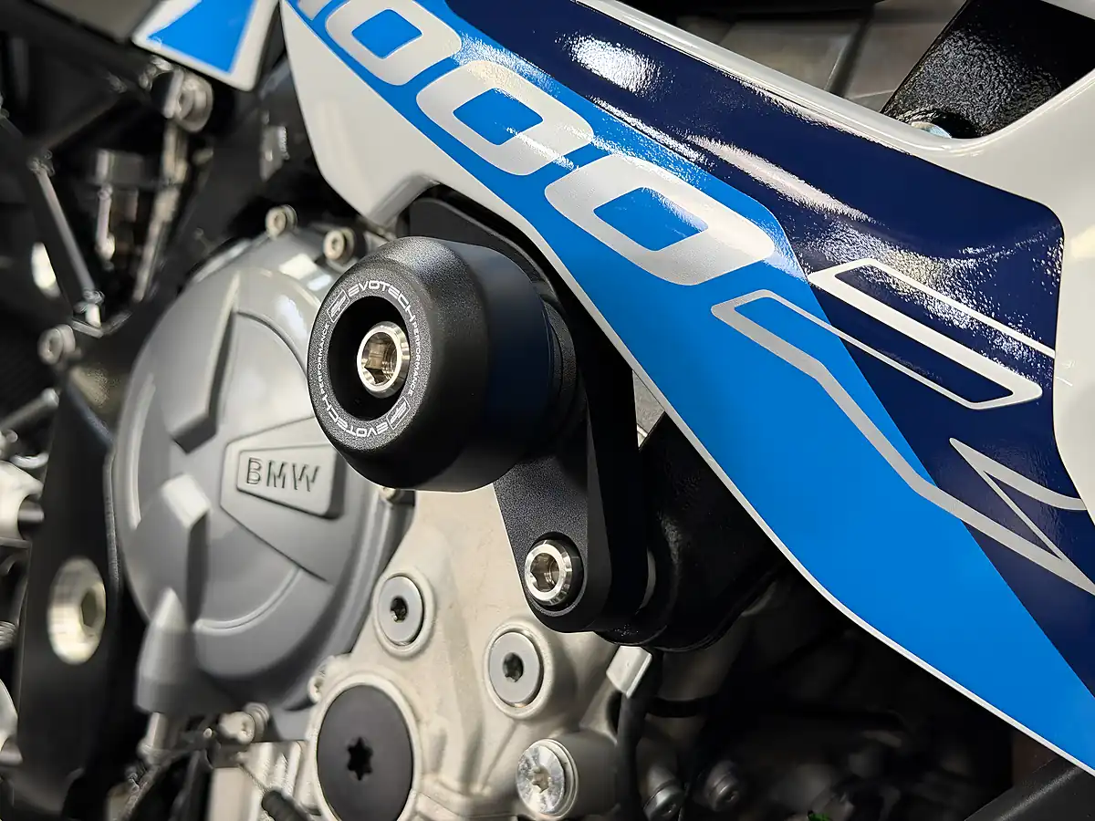 Used 2023 BMW M 1000 R 1000 Multicolour - Interior and Exterior details 15
