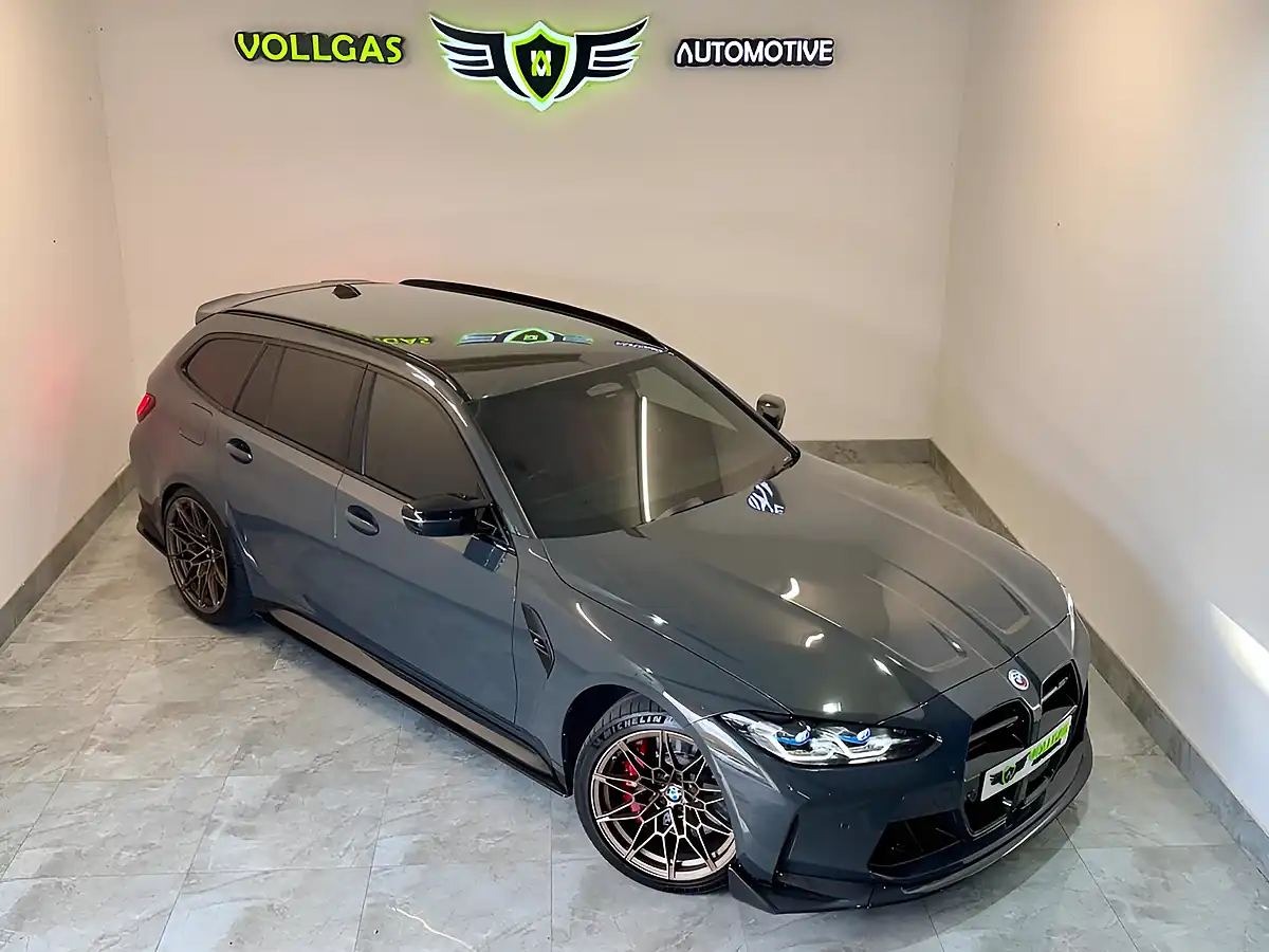 Used 2023 BMW M3 Competition Touring Grey - Front View