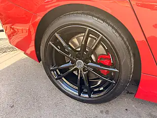 Used 2023 BMW M340d Touring Melbourne Red - Interior and Exterior details 16