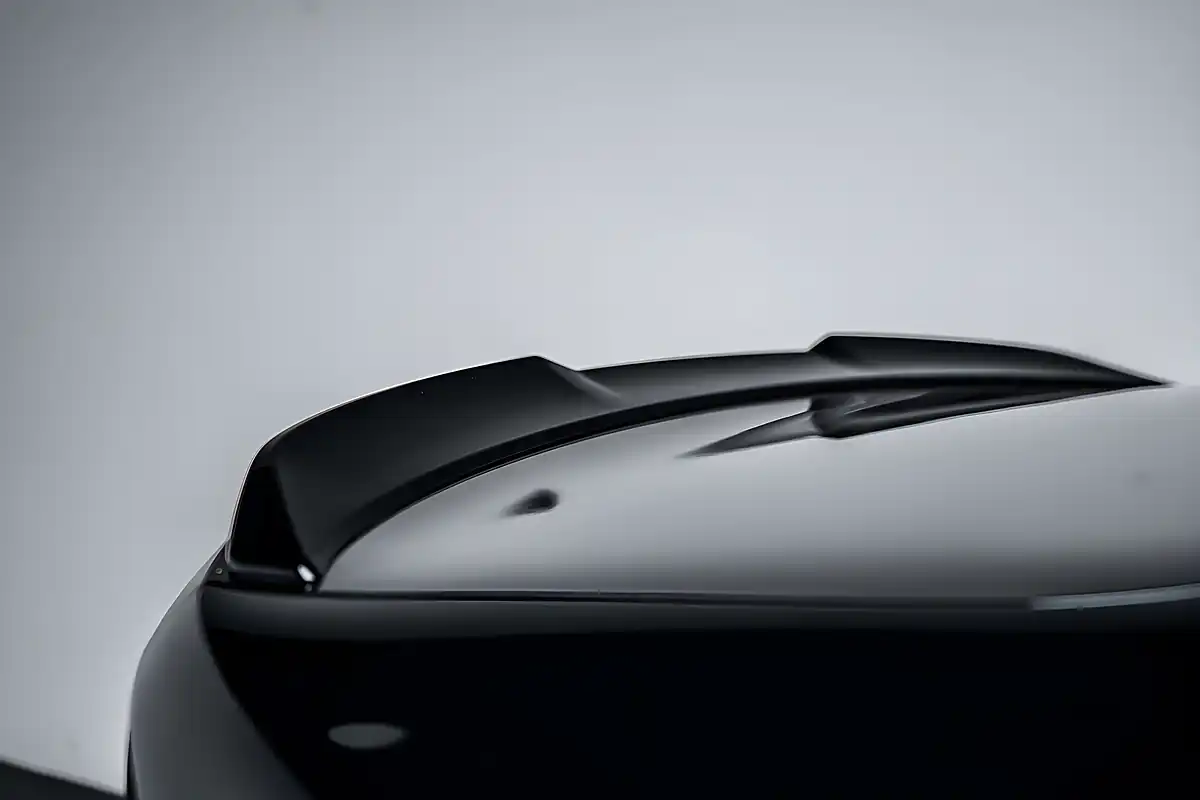 Used 2023 BMW M4 Competition Black Sapphire - Interior and Exterior details 13