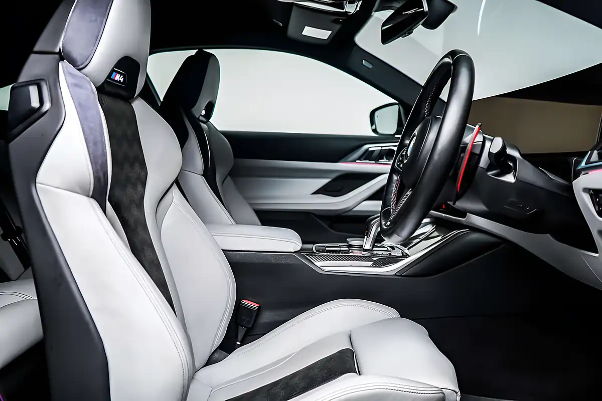 Used 2023 BMW M4 Competition Black Sapphire - Interior and Exterior details 6