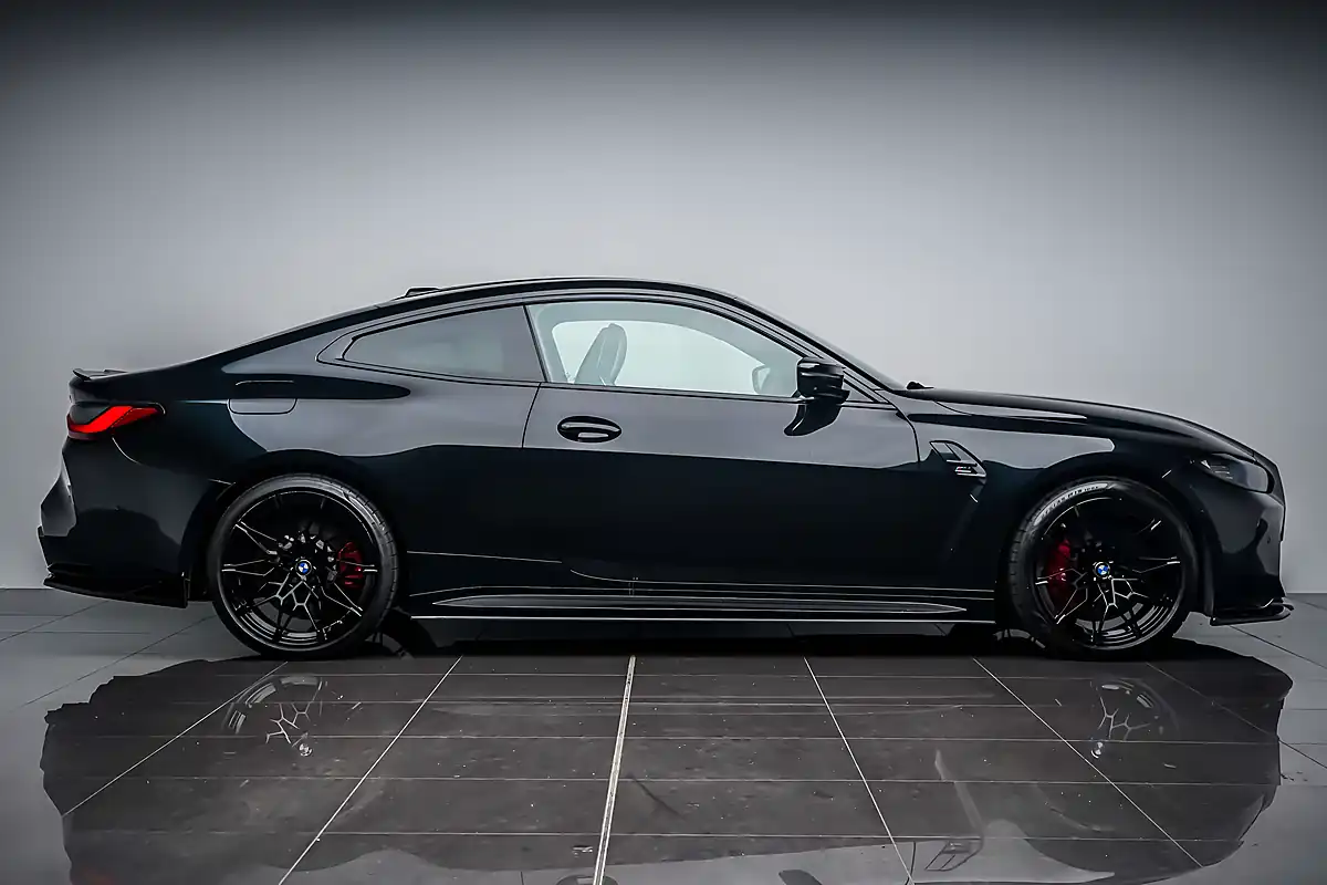 Used 2023 BMW M4 Competition Black Sapphire - Interior and Exterior details 9