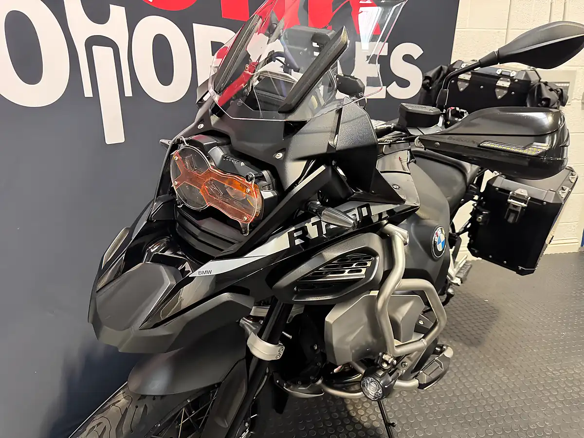 Used 2023 BMW R 1250 Gs Adventure - Interior and Exterior details 16