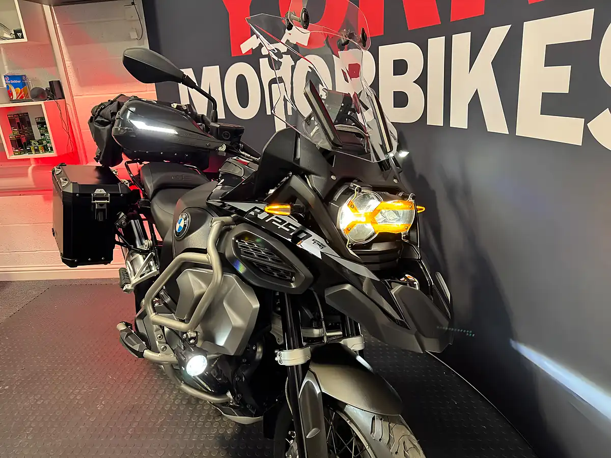 Used 2023 BMW R 1250 Gs Adventure - Interior and Exterior details 7