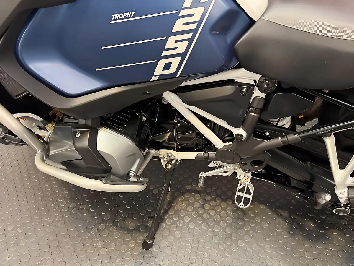 Used 2023 BMW R 1250 Gs Adventure - Interior and Exterior details 19