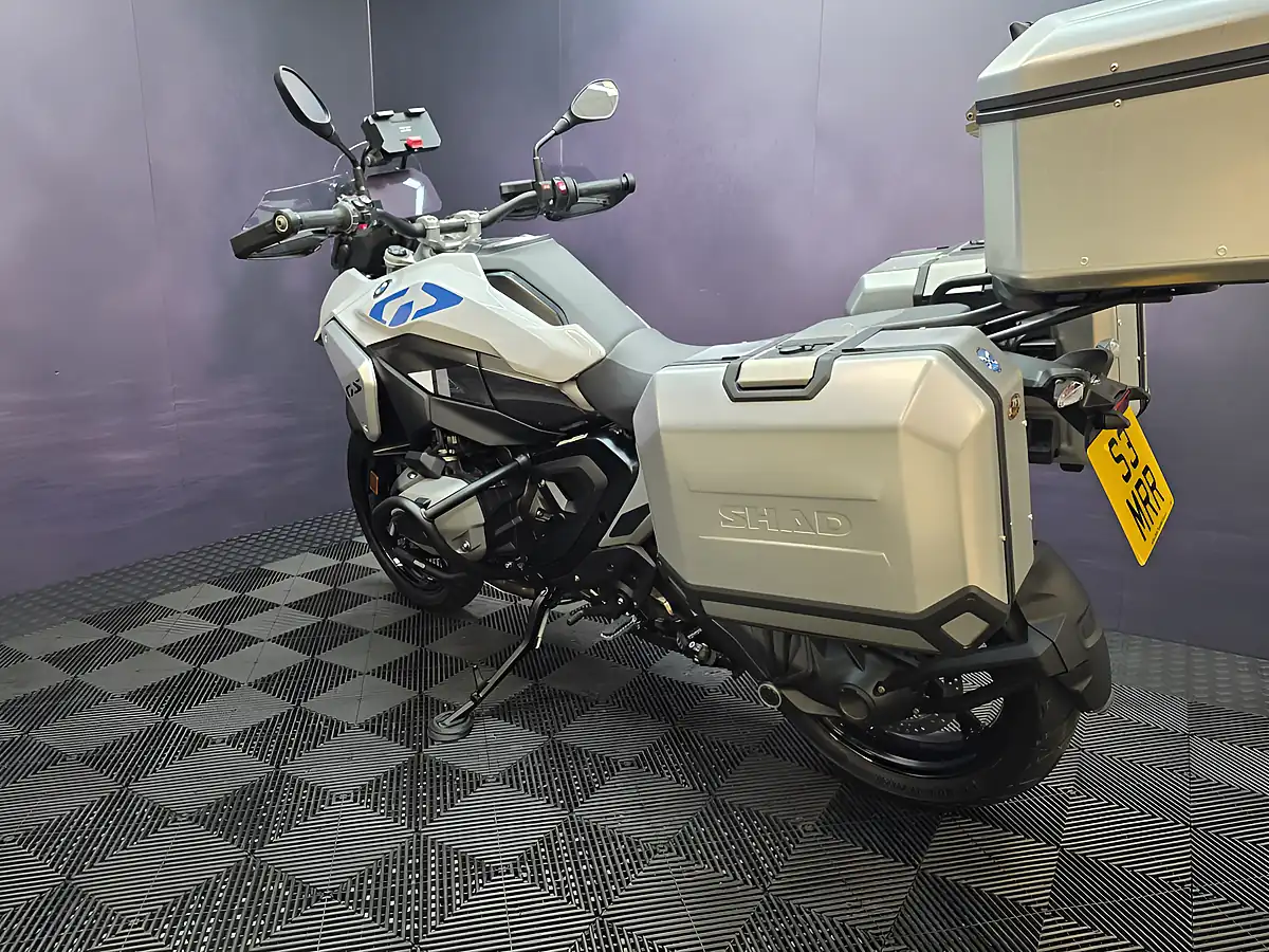 Used 2023 BMW R 1300 Gs White - Interior and Exterior details 12