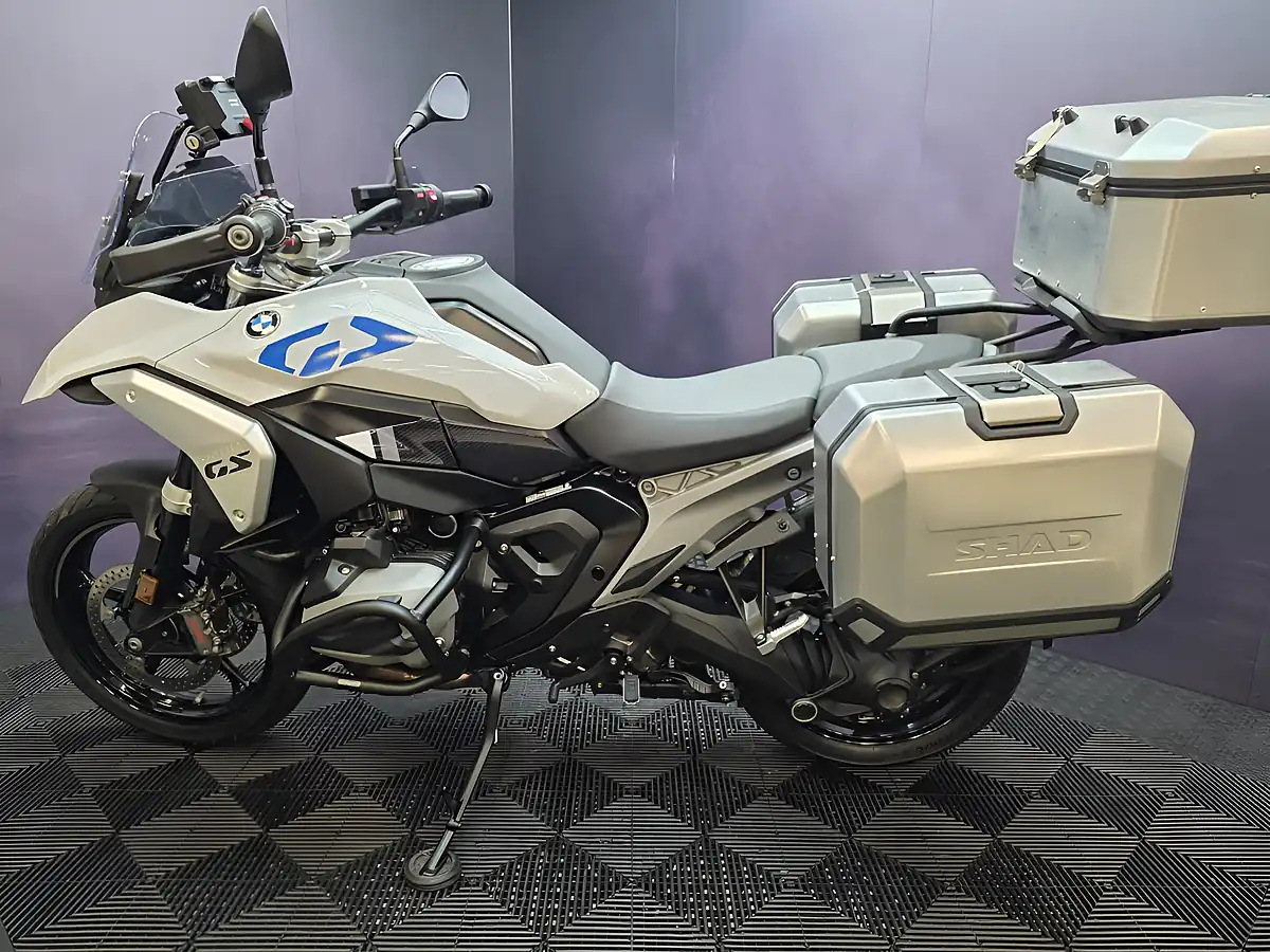 Used 2023 BMW R 1300 Gs White - Interior and Exterior details 3
