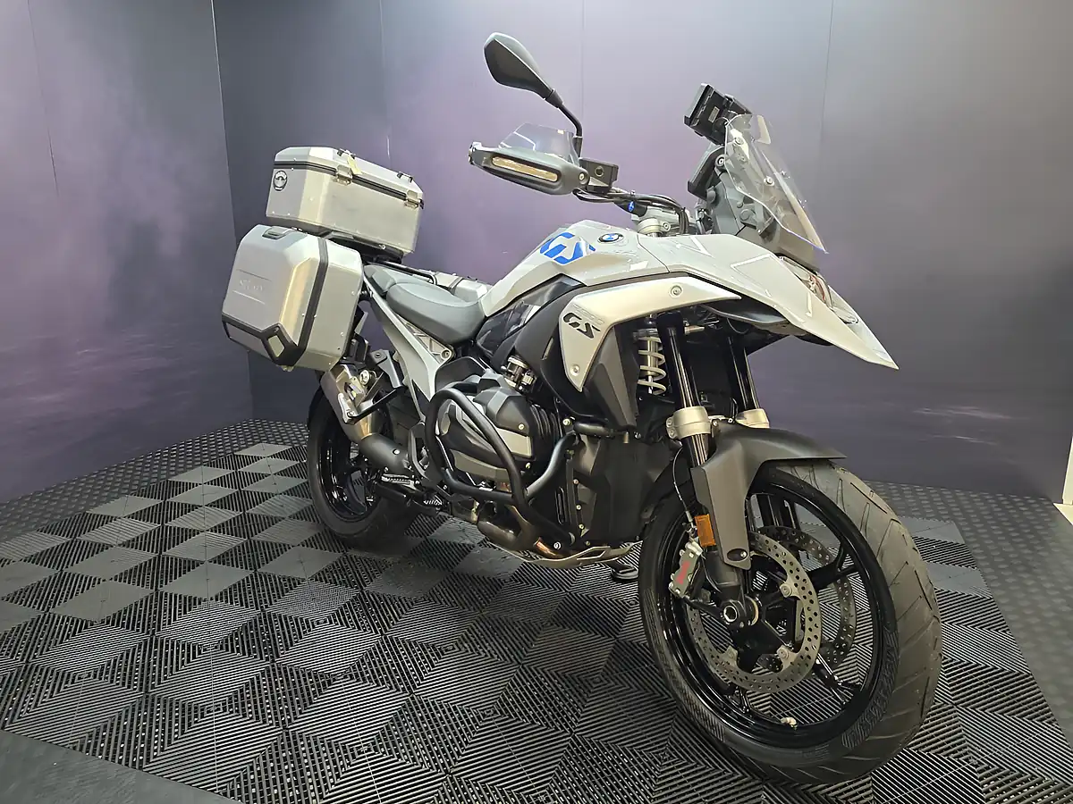Used 2023 BMW R 1300 Gs White - Interior and Exterior details 4