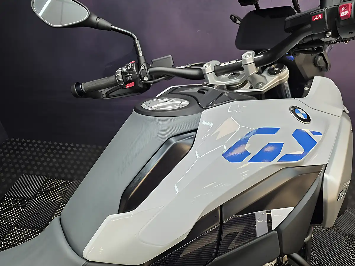 Used 2023 BMW R 1300 Gs White - Interior and Exterior details 6