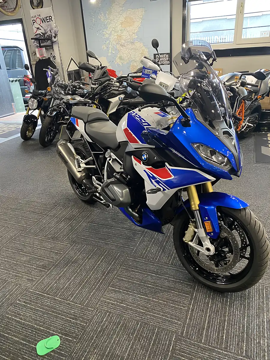 Used 2023 BMW R1250 Se - Interior and Exterior details 4