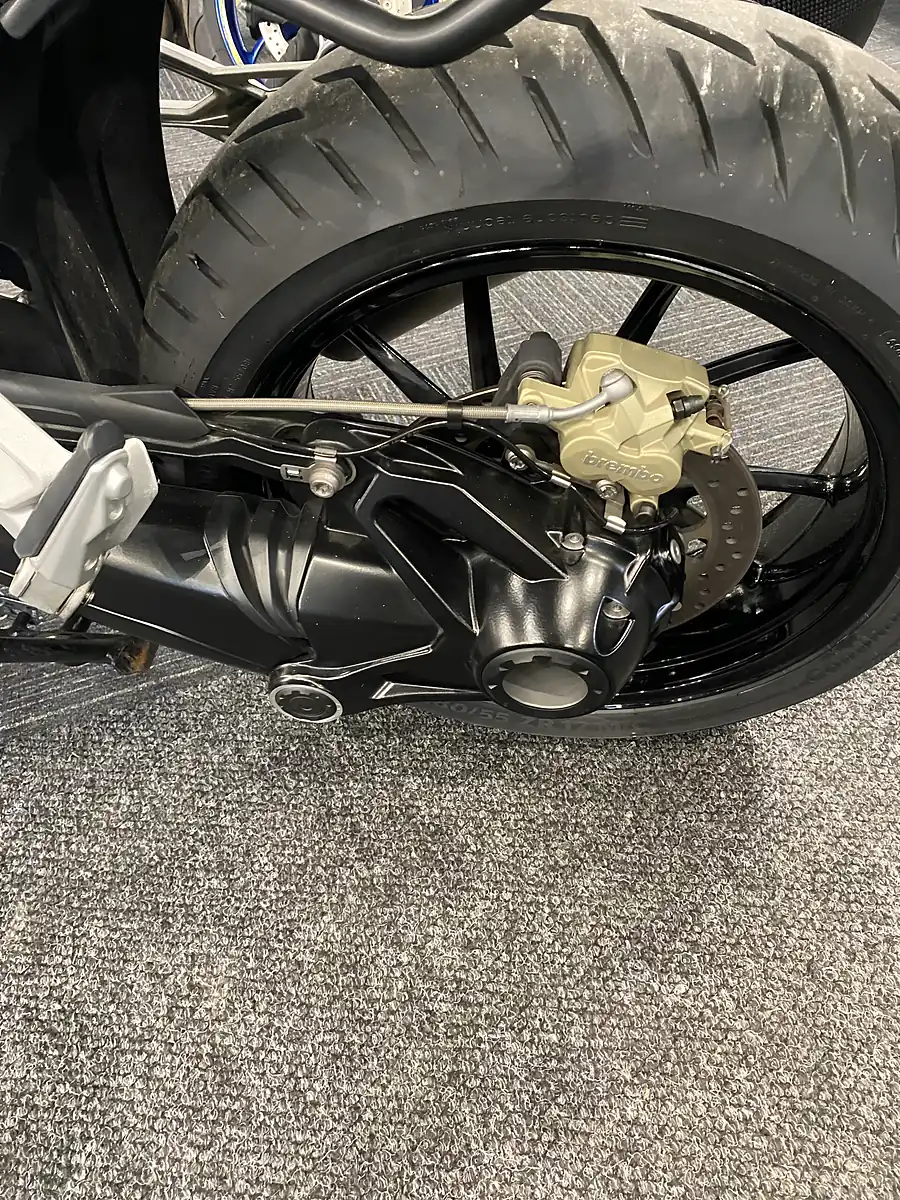 Used 2023 BMW R1250 Se - Interior and Exterior details 6