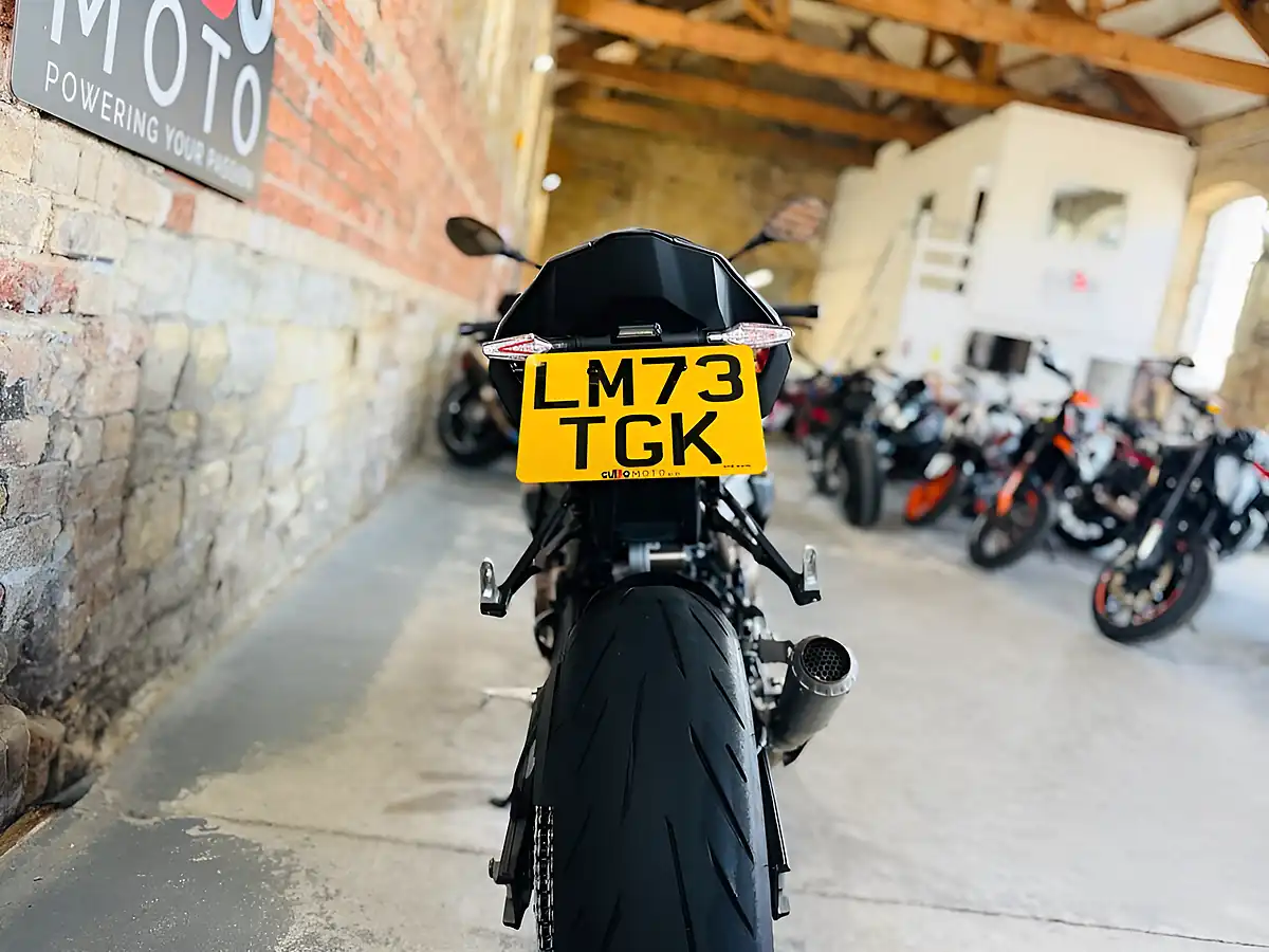 Used 2023 BMW S 1000 R Sport Blue - Interior and Exterior details 18