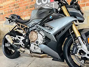 Used 2023 BMW S 1000 R Sport Blue - Interior and Exterior details 6