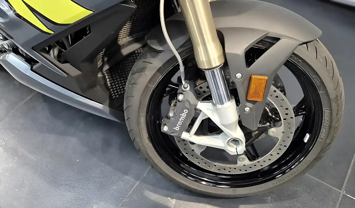 Used 2023 BMW S 1000 R Sport Bluestone Metallic - Interior and Exterior details 3