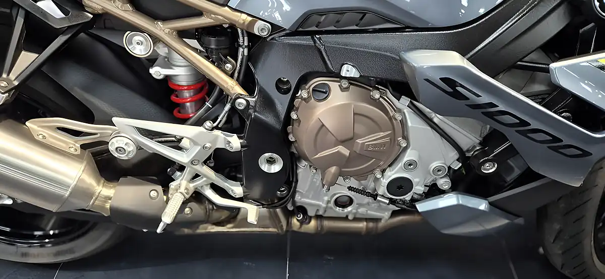 Used 2023 BMW S 1000 R Sport Bluestone Metallic - Interior and Exterior details 6