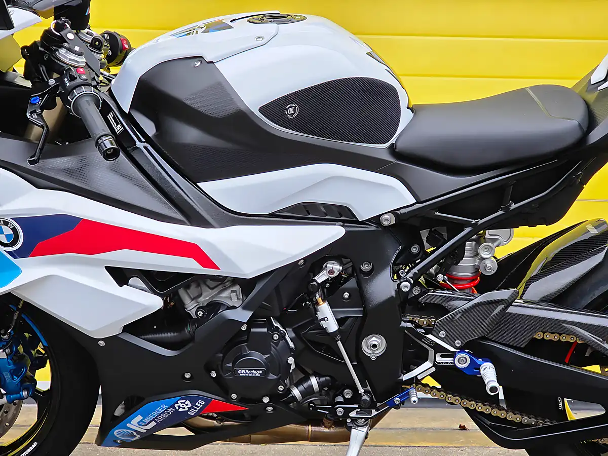 Used 2023 BMW S 1000 Rr M Sport Multi-Coloured - Interior and Exterior details 16
