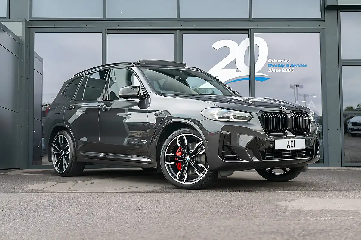 Used 2023 BMW X3 M40d Sophisto Grey - Front View