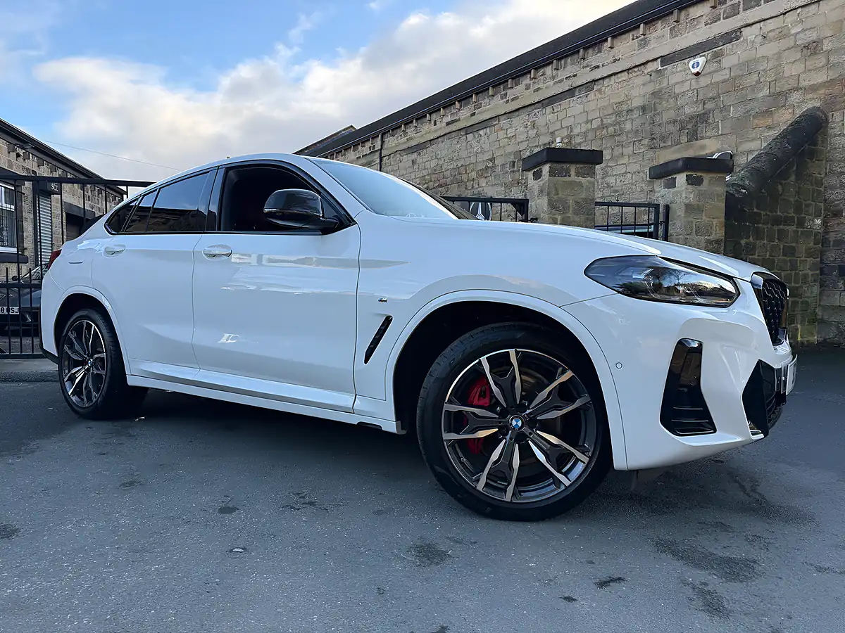 Used 2023 BMW X4 M Sport Pro Alpine White - Interior and Exterior details 6