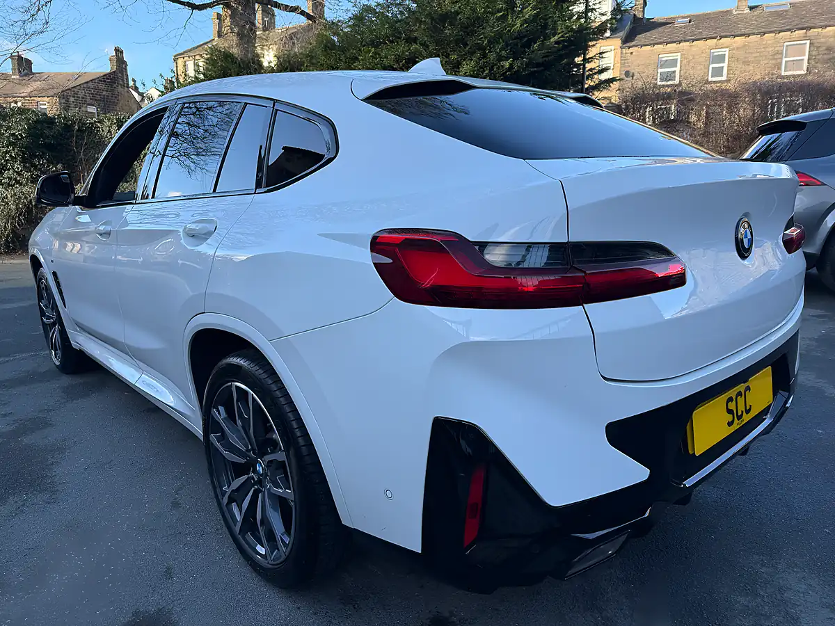 Used 2023 BMW X4 M Sport Pro Alpine White - Interior and Exterior details 9