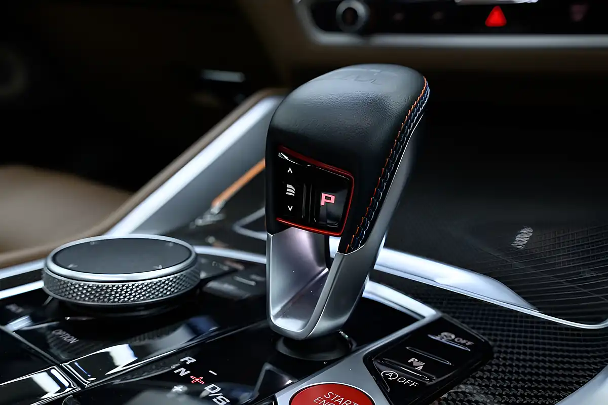 Used 2023 BMW X5 M Competition Blue - Interior and Exterior details 19