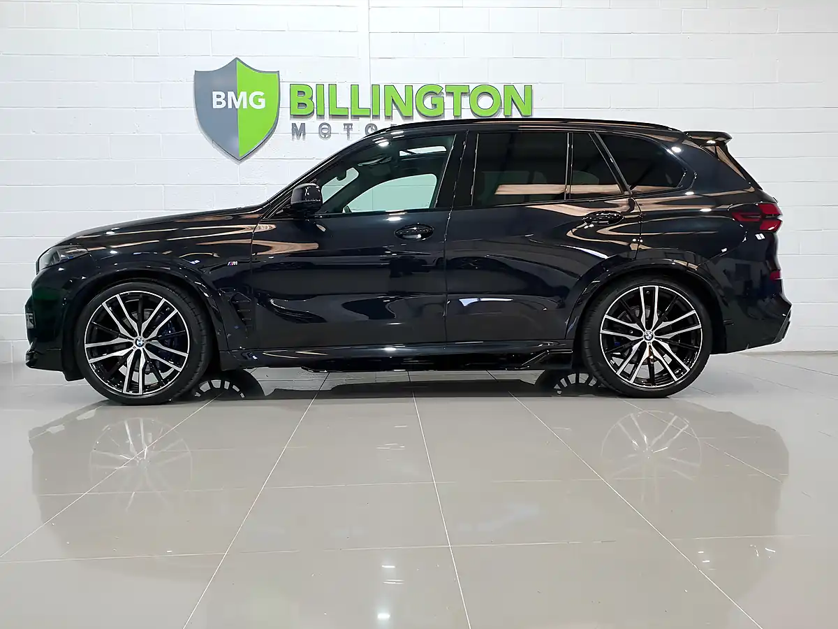 Used 2023 BMW X5 M Sport Black - Interior and Exterior details 4