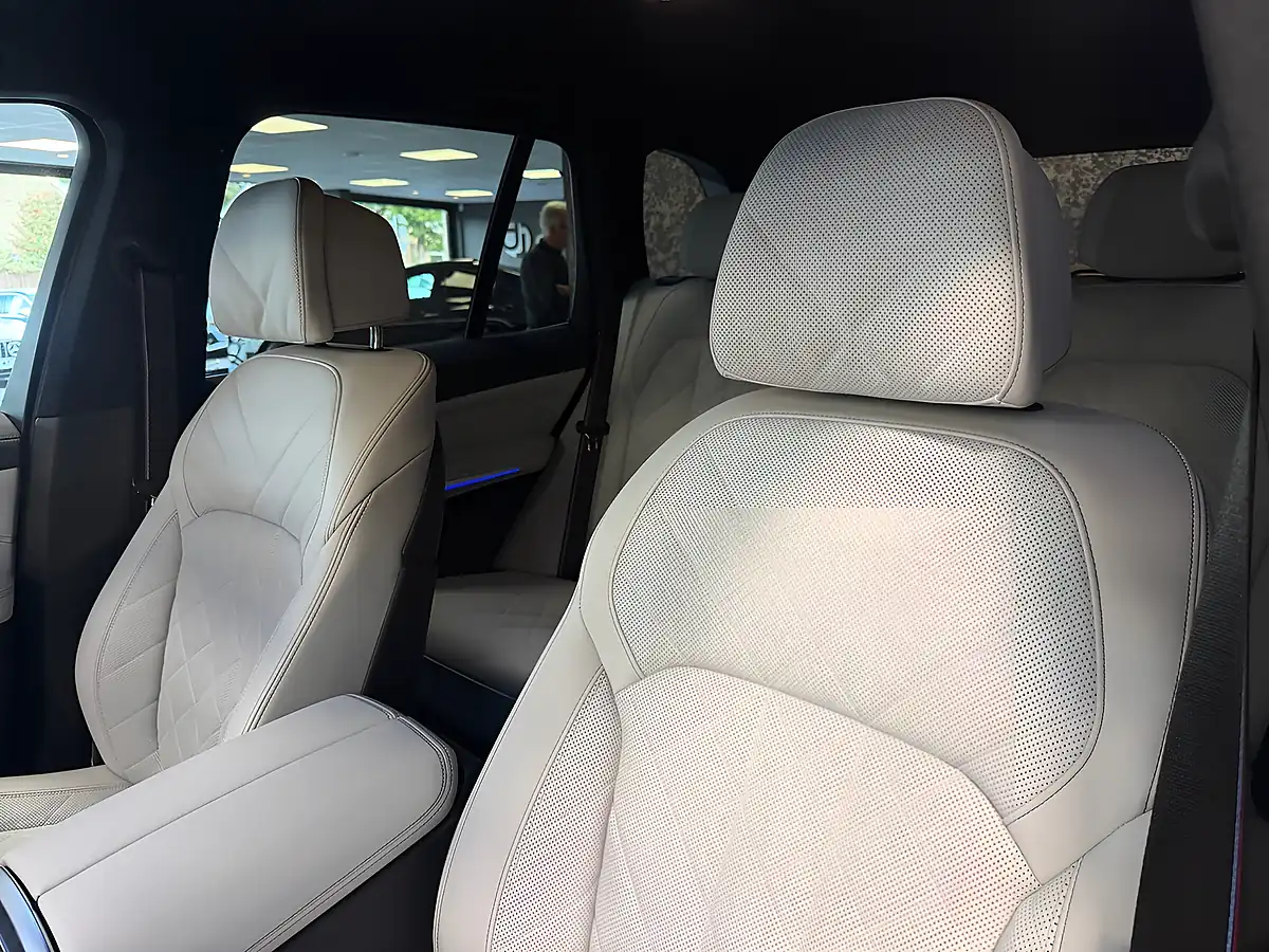 Used 2023 BMW X5 M Sport Black Sapphire Metallic Paint - Interior and Exterior details 16