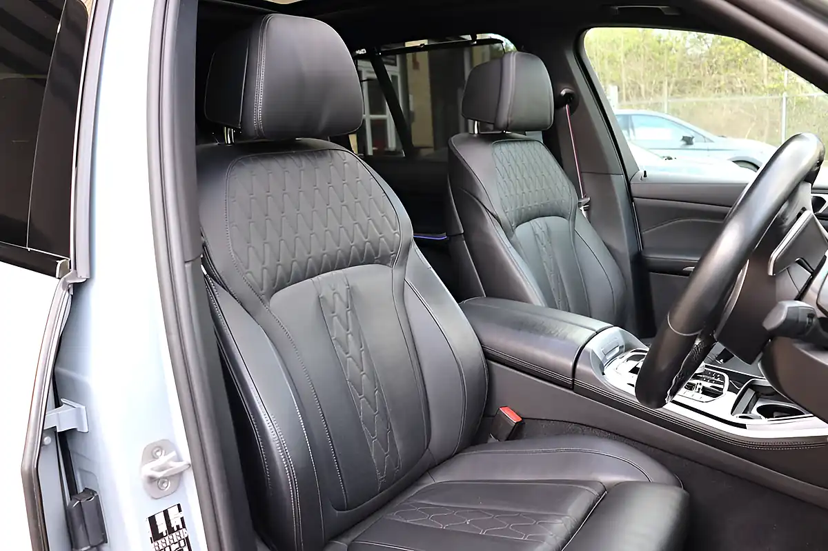 Used 2023 BMW X5 M Sport Brooklyn Grey - Interior and Exterior details 4