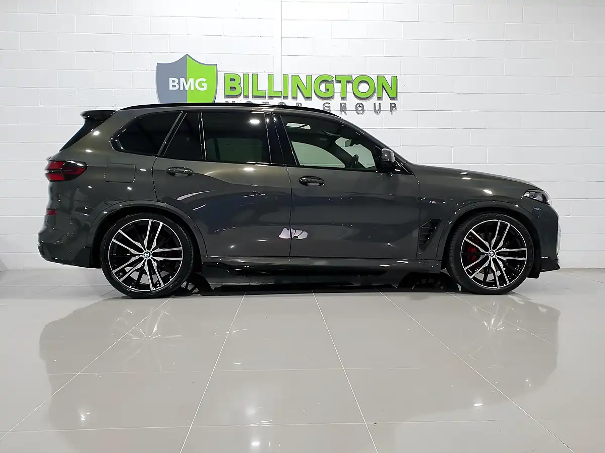 Used 2023 BMW X5 M Sport Dravit Grey - Interior and Exterior details 8