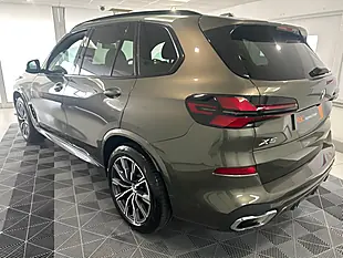 Used 2023 BMW X5 M Sport Green - Interior and Exterior details 7