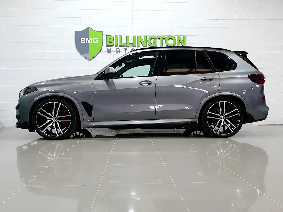 Used 2023 BMW X5 M Sport Grey - Interior and Exterior details 4