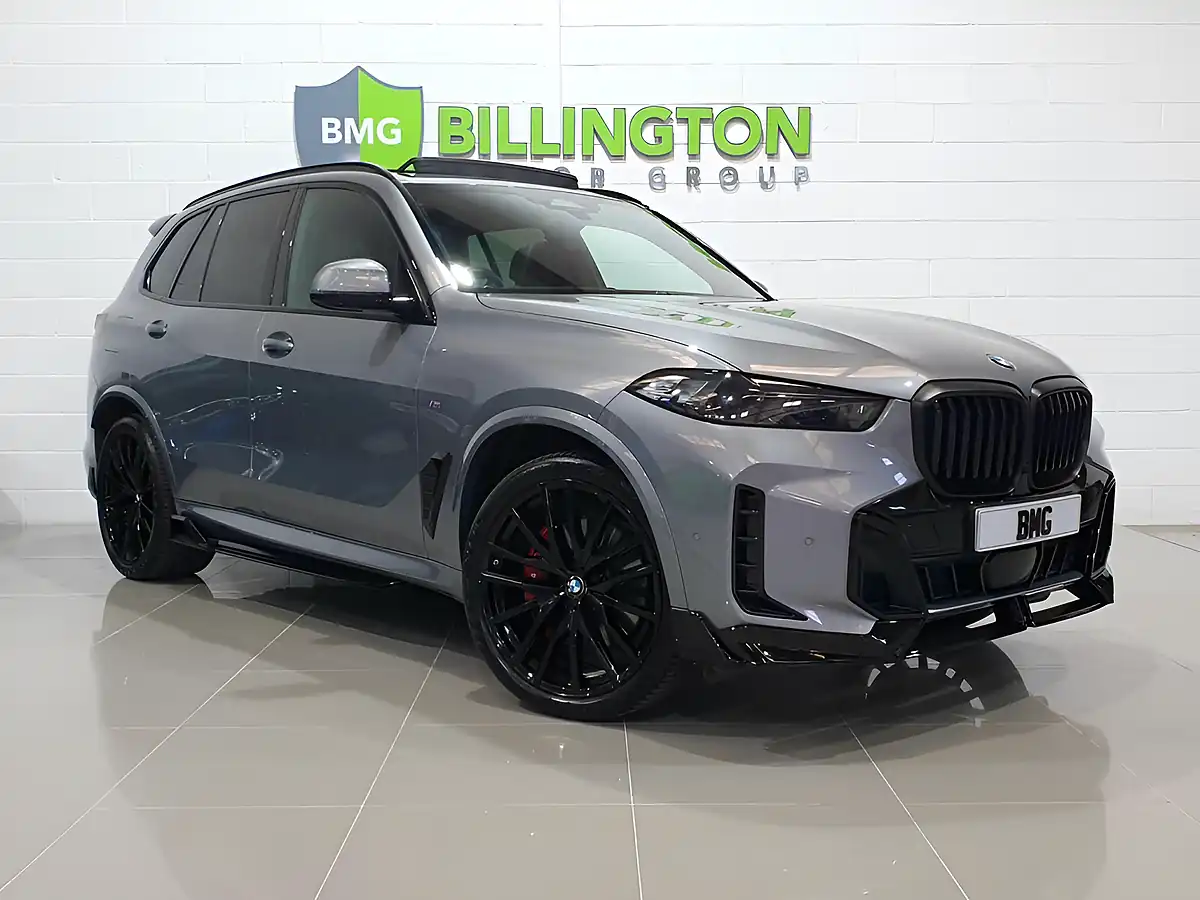 Used 2023 BMW X5 M Sport Grey - Front View