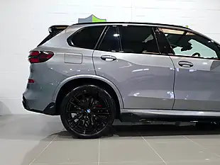 Used 2023 BMW X5 M Sport Grey - Interior and Exterior details 10