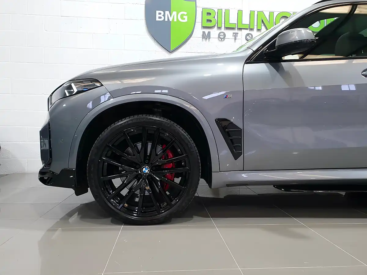 Used 2023 BMW X5 M Sport Grey - Interior and Exterior details 11