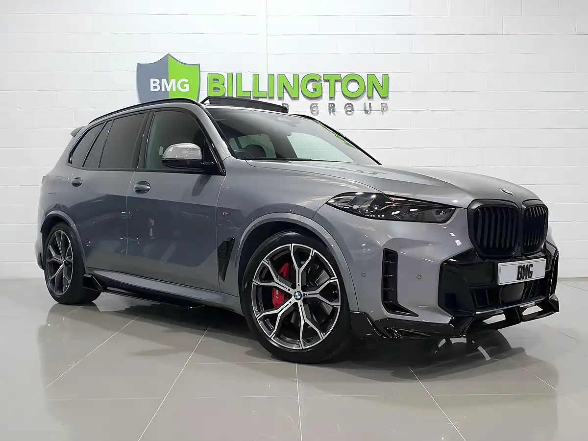 Used 2023 BMW X5 M Sport Skyscraper Grey - Front View