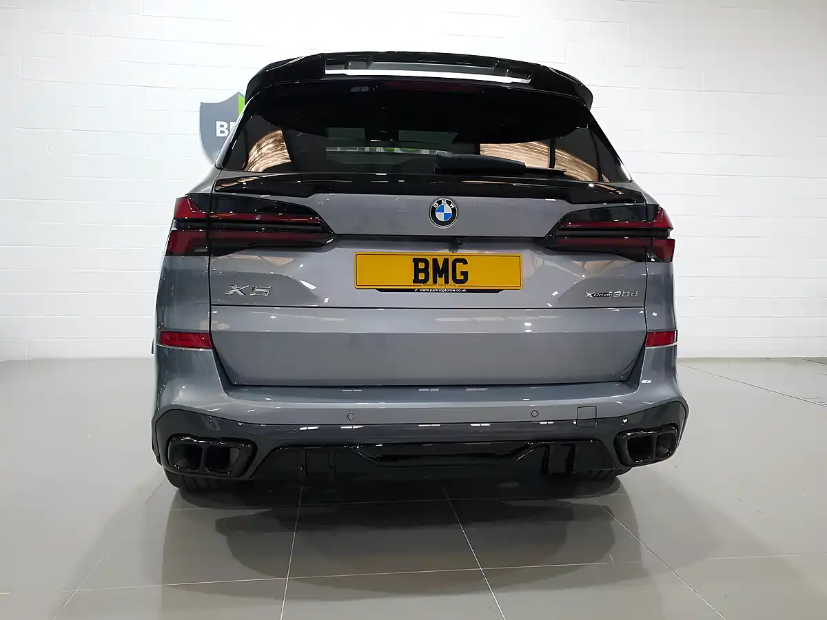 Used 2023 BMW X5 M Sport Skyscraper Grey - Interior and Exterior details 13