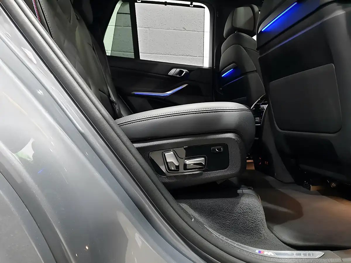 Used 2023 BMW X5 M Sport Skyscraper Grey - Interior and Exterior details 15